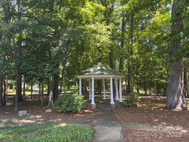9900 Colvard Circle, Charlotte, NC 28269