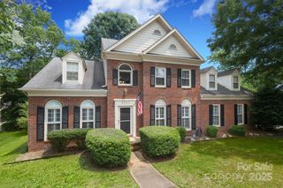 9900 Colvard Circle, Charlotte, NC 28269