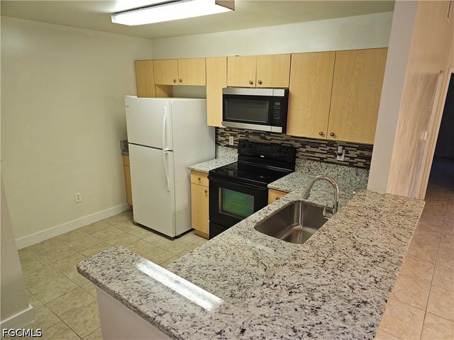 4104 Bellasol CIR 1312, Fort Myers, FL 33916