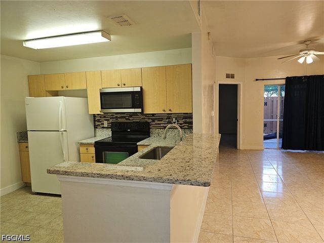 4104 Bellasol CIR 1312, Fort Myers, FL 33916