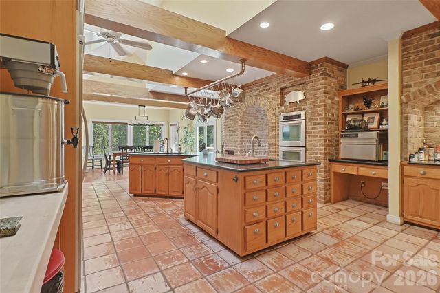 140 Ross Grove Road W, Shelby, NC 28150