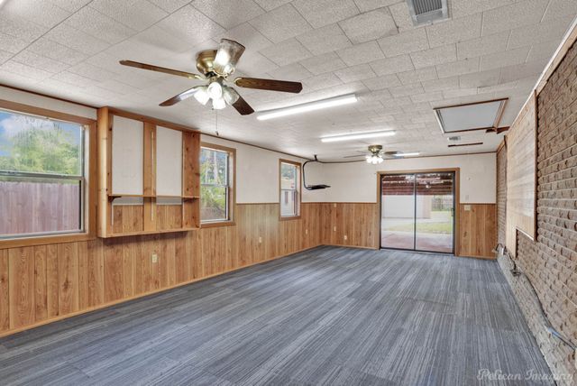 9629 Fairlawn Court, Shreveport, LA 71118