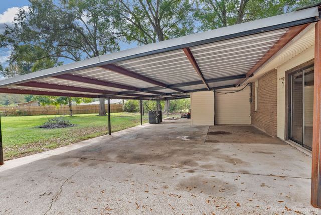 9629 Fairlawn Court, Shreveport, LA 71118