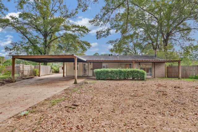 9629 Fairlawn Court, Shreveport, LA 71118