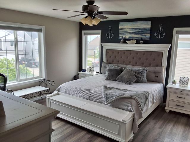 442 Foxtail Drive E, West Fargo, ND 58078