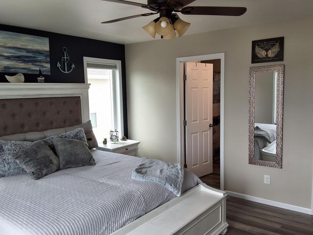 442 Foxtail Drive E, West Fargo, ND 58078