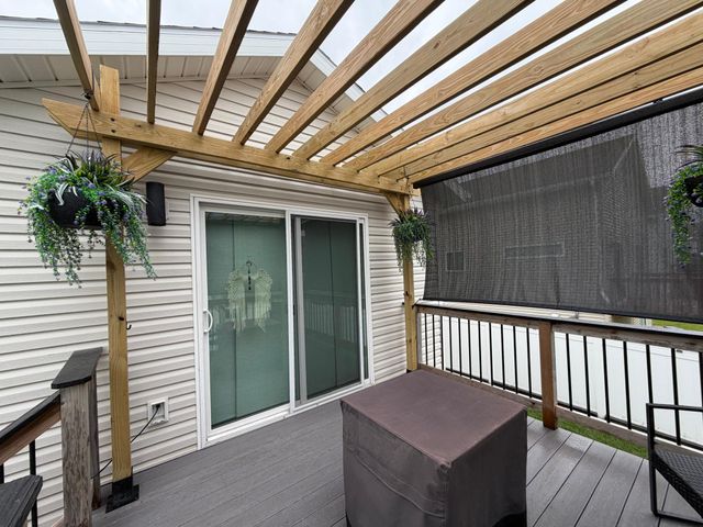 442 Foxtail Drive E, West Fargo, ND 58078