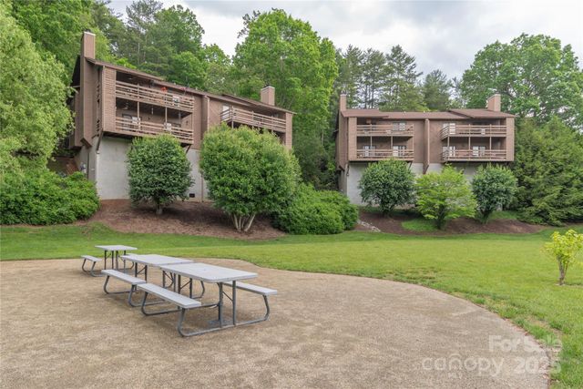 305 Piney Mountain Drive R1, Asheville, NC 28805