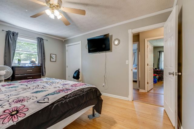 138 Lexington Avenue, Elizabethton, TN 37643