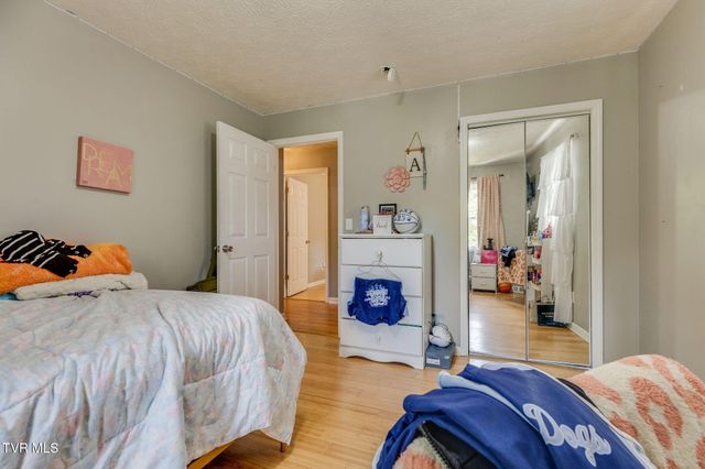 138 Lexington Avenue, Elizabethton, TN 37643
