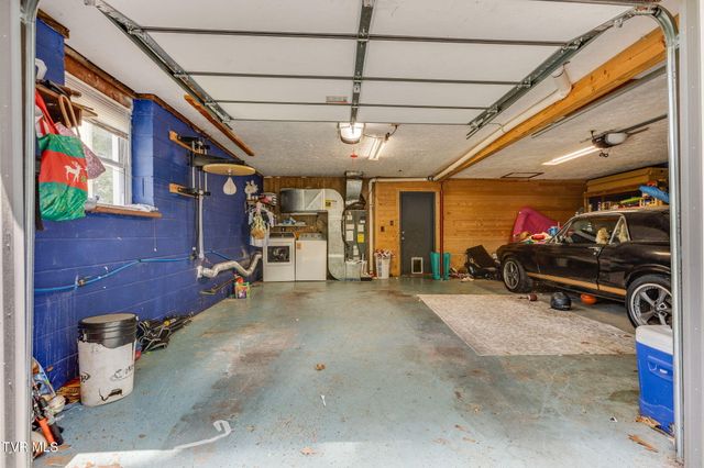 138 Lexington Avenue, Elizabethton, TN 37643