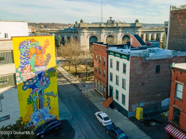 46 Columbia Street, Albany, NY 12207