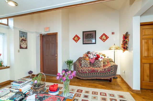 46 Columbia Street, Albany, NY 12207