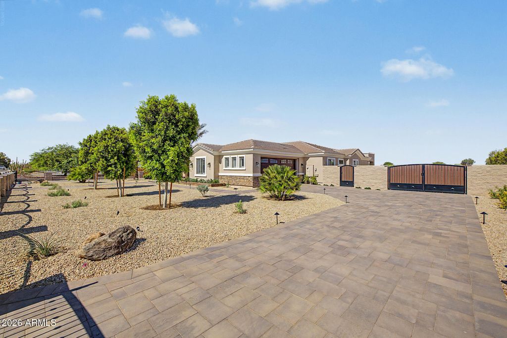 14029 N 180TH Avenue, Surprise, AZ 85388 — photo 3