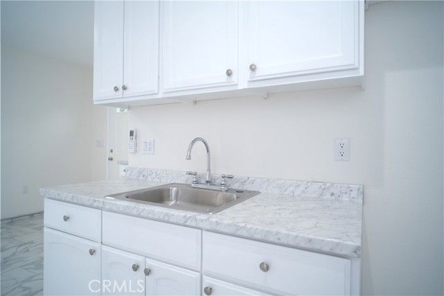 8163 Willis Avenue, Panorama City (los Angeles), CA 91402