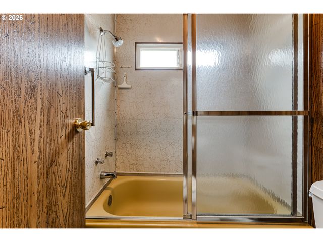 82274 RIVER Dr 1, Creswell, OR 97426