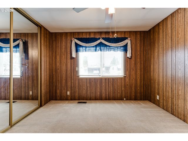 82274 RIVER Dr 1, Creswell, OR 97426