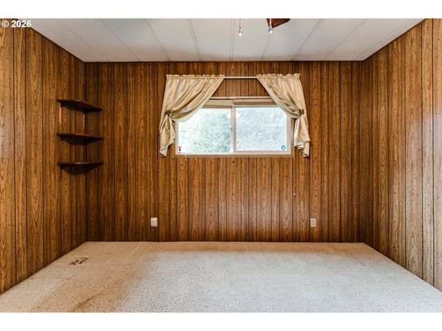 82274 RIVER Dr 1, Creswell, OR 97426