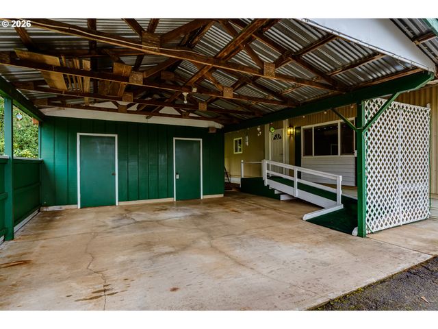 82274 RIVER Dr 1, Creswell, OR 97426