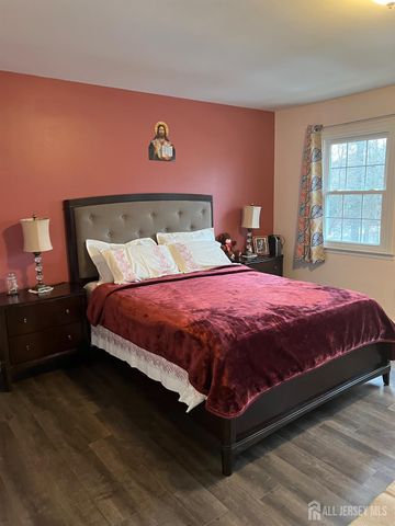 42 Townsend Drive, Old Bridge, NJ 07747