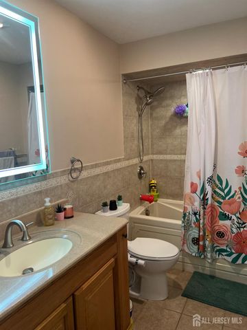 42 Townsend Drive, Old Bridge, NJ 07747