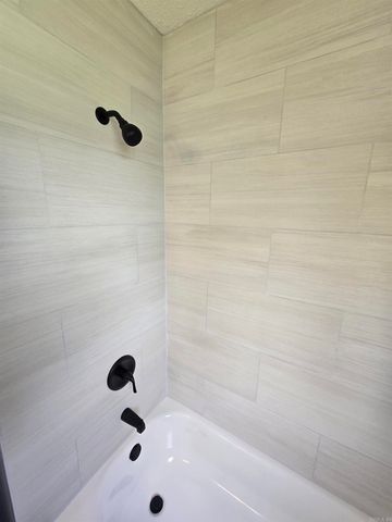 6500 Medford Ln, North Little Rock, AR 72117