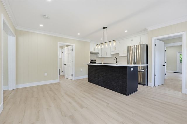 67 Lower Gore Rd, Webster, MA 01570