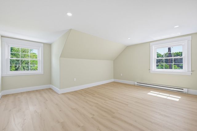 67 Lower Gore Rd, Webster, MA 01570