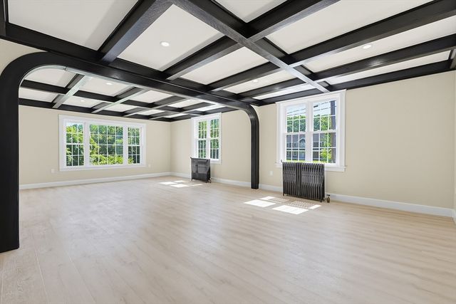 67 Lower Gore Rd, Webster, MA 01570