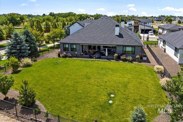 6278 Chateau Ct, Star, ID 83669