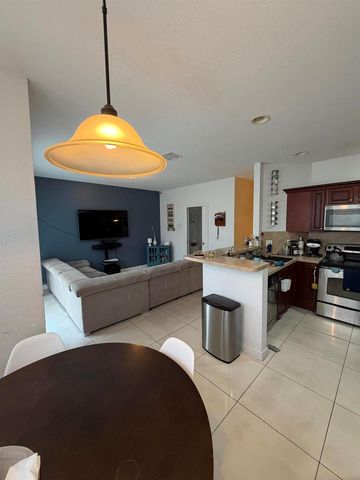 1047 NE 208th Street, Miami, FL 33179