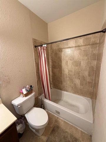 1047 NE 208th Street, Miami, FL 33179