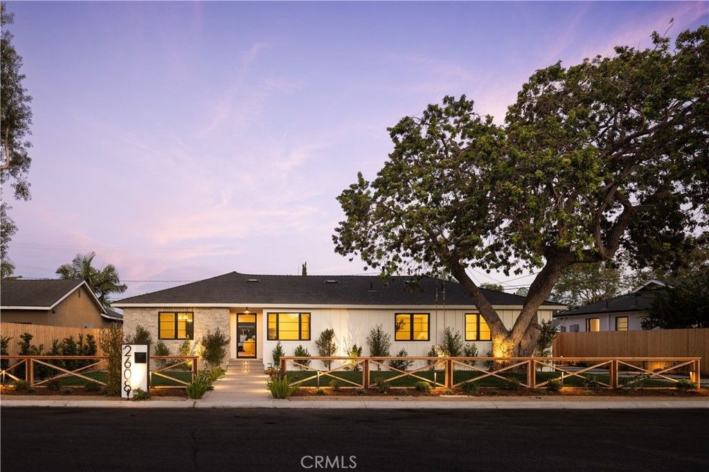 2608 Fairway, Costa Mesa, CA 92627