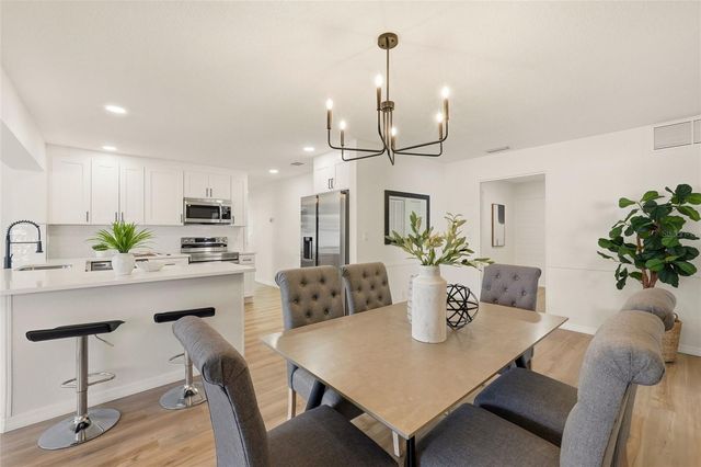 6721 13TH AVENUE N, St Petersburg, FL 33710