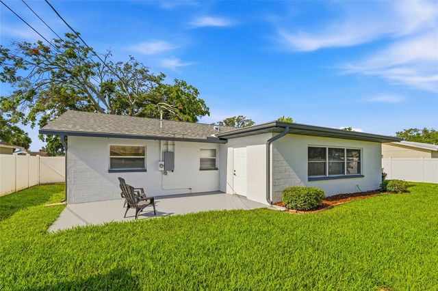 6721 13TH AVENUE N, St Petersburg, FL 33710