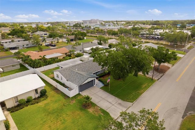6721 13TH AVENUE N, St Petersburg, FL 33710