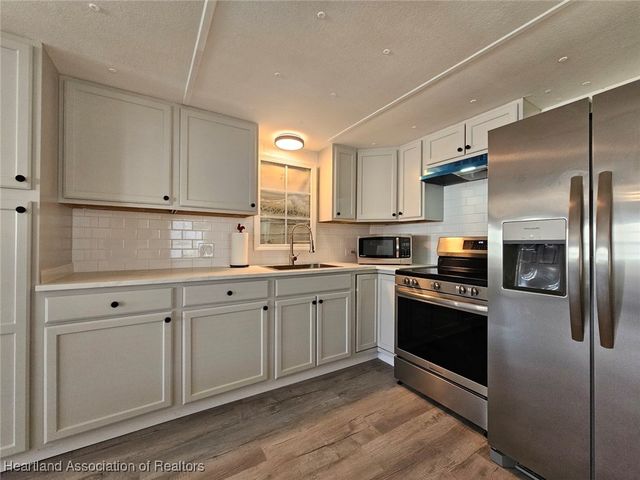 8065 Von Maxcy Road, Sebring, FL 33870