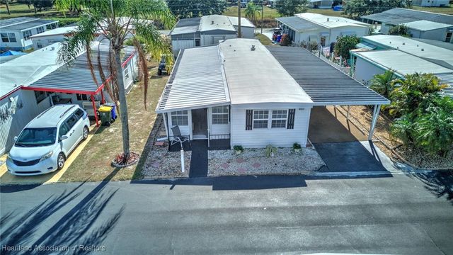 8065 Von Maxcy Road, Sebring, FL 33870