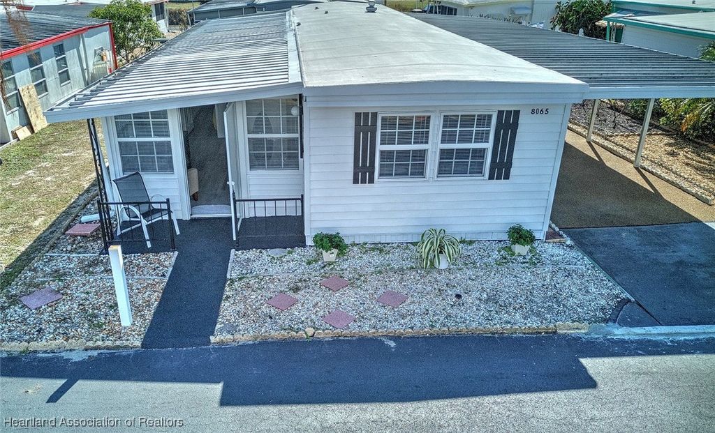 8065 Von Maxcy Road, Sebring, FL 33870