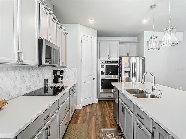 2279 RAVEN RIDGE ROAD, Minneola, FL 34715