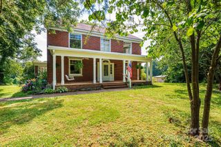 1230 Norwood Street SW, Lenoir, NC 28645