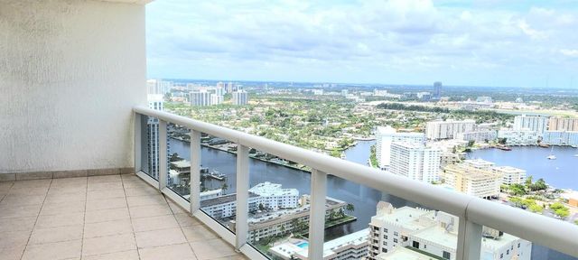 1850 S Ocean Drive 3806, Hallandale Beach, FL 33009