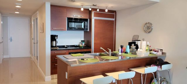 1850 S Ocean Drive 3806, Hallandale Beach, FL 33009