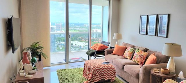 1850 S Ocean Drive 3806, Hallandale Beach, FL 33009