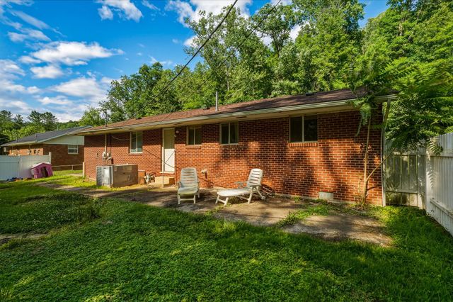 3985 County Road 120, South Point, OH 45680