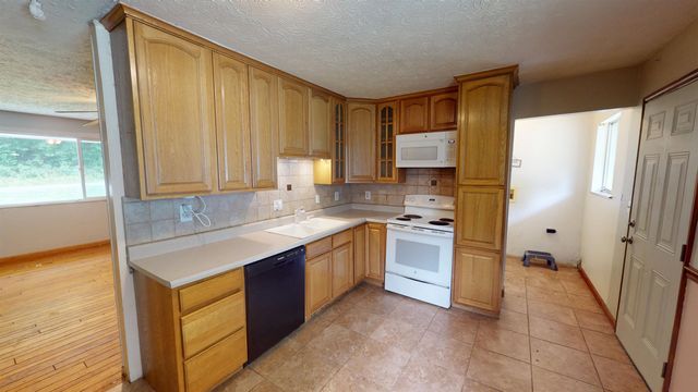 3985 County Road 120, South Point, OH 45680