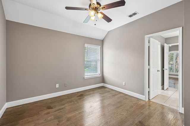 1136 Hampton Drive, Allen, TX 75013