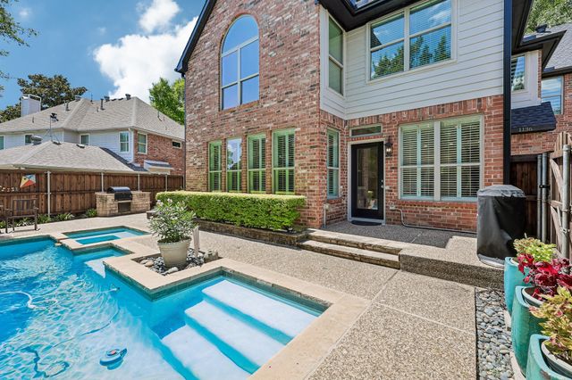 1136 Hampton Drive, Allen, TX 75013