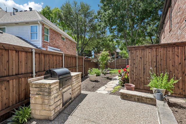 1136 Hampton Drive, Allen, TX 75013