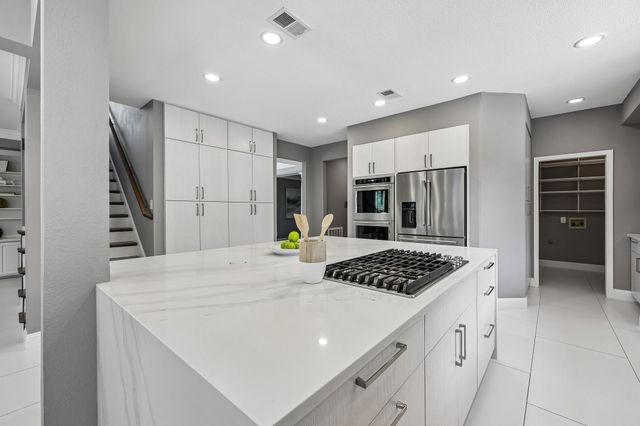 1136 Hampton Drive, Allen, TX 75013